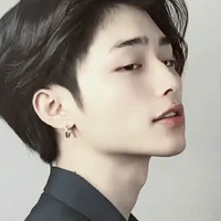 เมฆ(เพื่อนนายเอก)