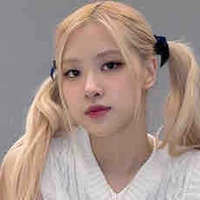 Rose\Tae’s Younger Sister