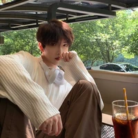 มีน//เพื่อนนายเอก