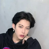 เก้า(เพื่อนพระเอก)