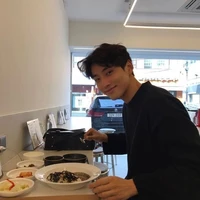 ธีม