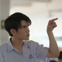 กัน(หัวหน้าวงชมรมดนตรี)