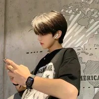 วาย ( เพื่อนนายเอก )