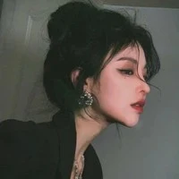 เบล ( ครู+เพื่อนนายเอก )