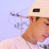 ดิน (เพื่อนพระเอก)