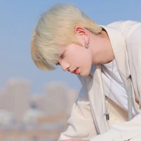 ไลออน(เพื่อนพระเอก)🥀🎶