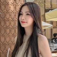 Christina ( Tian tian )