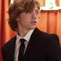 Aaron/Ml Childhood bff