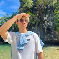เหนือ