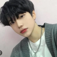 ไนท์(เพื่อนร่วมห้อง)