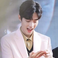จีน.