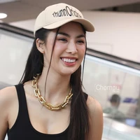 ชมพู