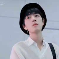 จันทร์เจ้า(น.อ)