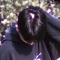 ไวน์(เพื่อนพลอย)