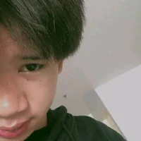 พลอย