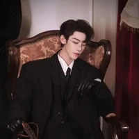 อัยย์พระเอก