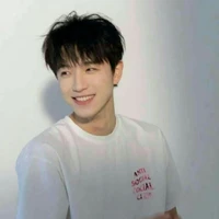 คิม (เพื่อนพีม)