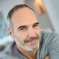 Marcelo / pai de Jang-Mi