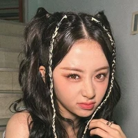 HUH YUNJIN
