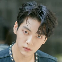 CHOI SOOBIN