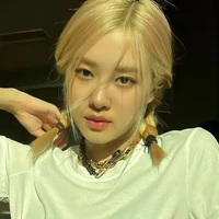 Aurora Lovania Anderson