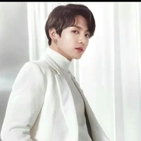 JK(30 years old)