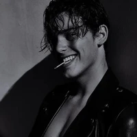 EDWARD DE