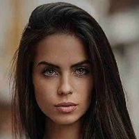 Leah Greene (mom)
