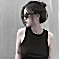 พนอ.เยลลี่