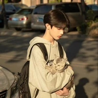อชิ(นายเอก)