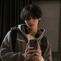 Kim moon(filho de Taehyng )