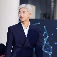 Kim namjoon(esposo de jin)