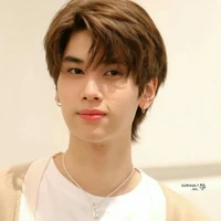สมาย(พี่สกาย)