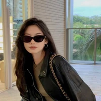 [ไอรีน] พี่สาวนอ.