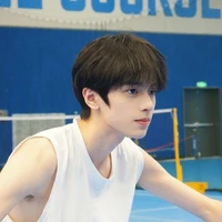 กาย(เพื่อนเคลลี่)