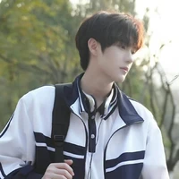 คิว(เพื่อนนายเอก)
