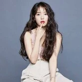 ไอยู นางเอก