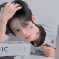 กาย[นายเอก]