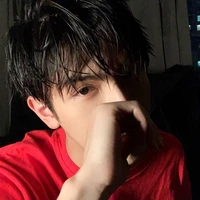 โอม เพื่อน พ.อ