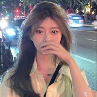 นาริ(นางเอก)