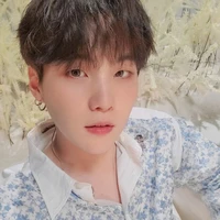 Yoongi (Suga)