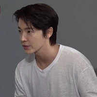 ธิน(พ่อนายเอก)