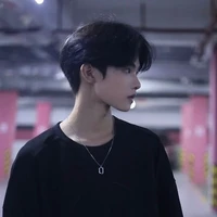 ภัส