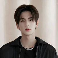 ภาคิน(พระเอก)