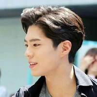ไตเติ้น(น้องนางเอก)