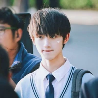 นักเรียนใหม่ห้องนางเอก