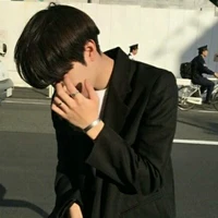 วา(การ์ดคนสนิด พ.อ)