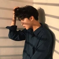 ม่อน