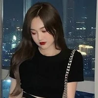 รีน่า🤪(เพื่อน น.อ)