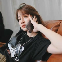 พลอย